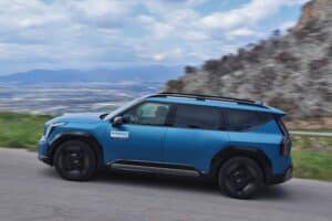 Kia-EV9-GT-Line-384-PS-(8)