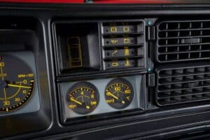 Lancia-Delta-Integrale-17