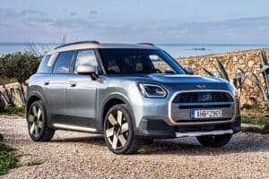 MINI-Countryman-2024-(15)