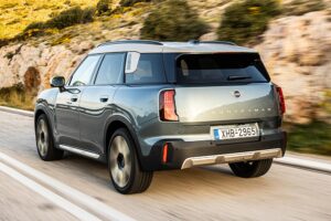 MINI-Countryman-2024-(3)