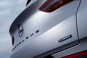 Opel-Grandland-1.2-Hybrid-logo