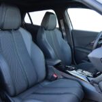 Peugeot-2008-1.2-130-AT8-GT-(13)