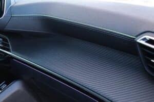 Peugeot-2008-1.2-130-AT8-GT-(15)