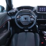 Peugeot-2008-1.2-130-AT8-GT-(19)