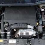 Peugeot-2008-1.2-130-AT8-GT-(33)