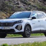 Peugeot-2008-1.2-130-AT8-GT-(9)