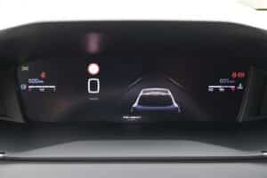 Peugeot-208-1.2-PureTech-100-facelift-(19)