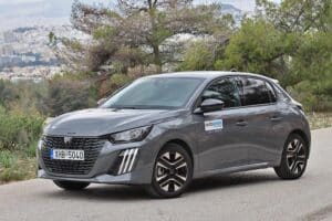 Peugeot-208-1.2-PureTech-100-facelift-(4)