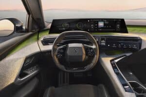 Peugeot 5008 2024 (13)