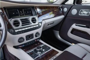 Rolls-Royce-Wraith-9