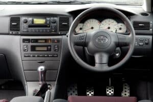 Toyota-Corolla-Compressor-2005-uk-(5)