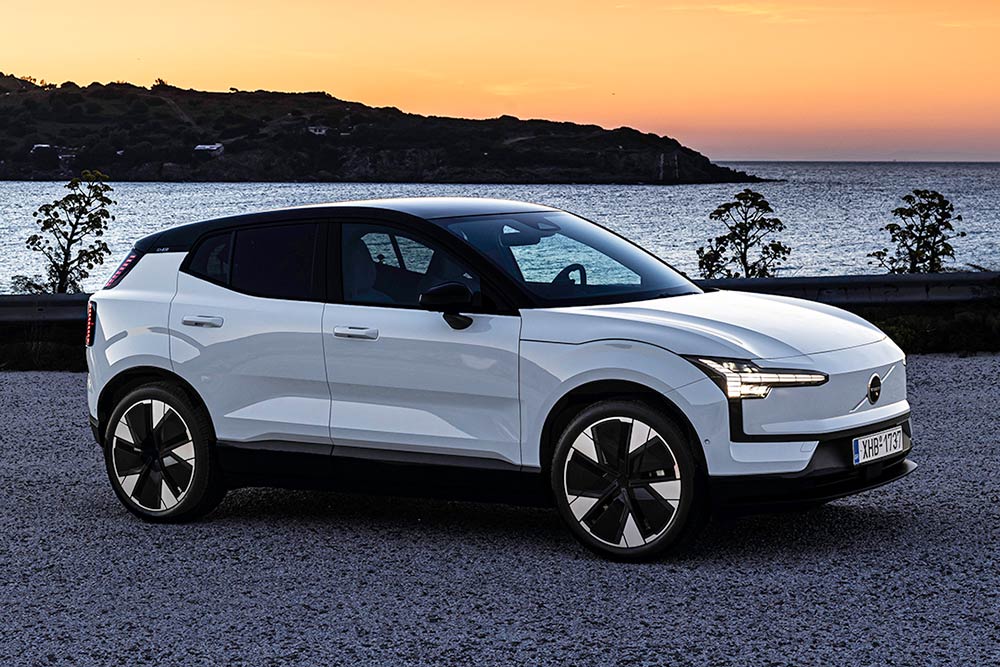 https://autogreeknews.gr/wp-content/uploads/2024/03/VOLVO-EX30-13.jpg