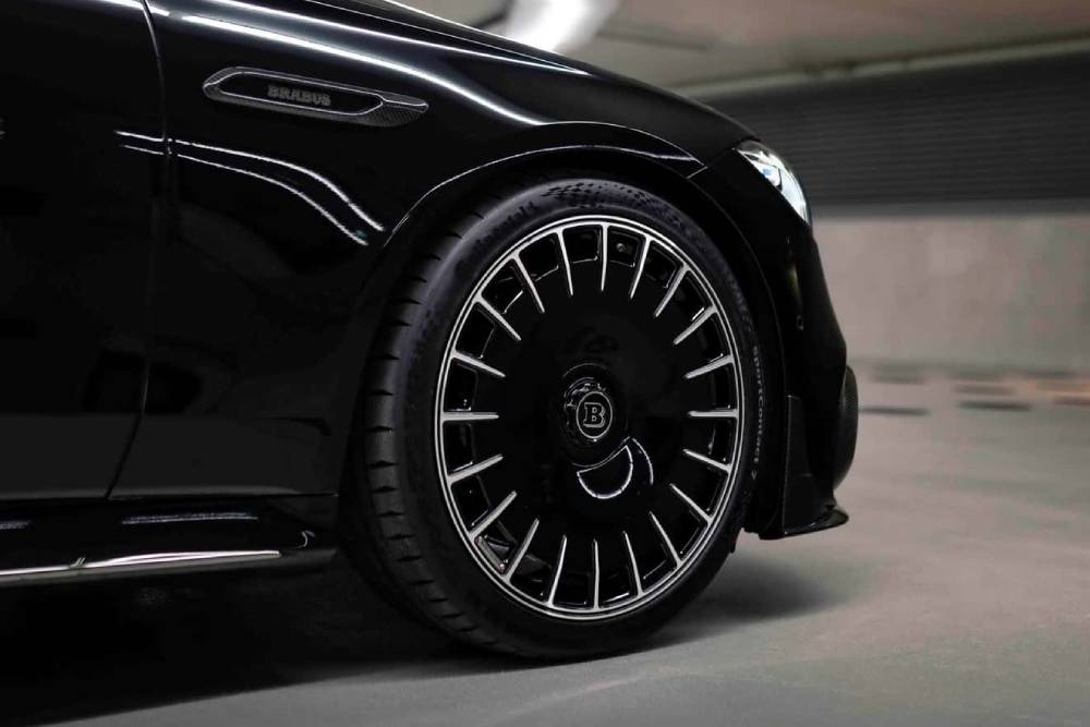 https://autogreeknews.gr/wp-content/uploads/2024/03/brabus-930-s-auf-basis-mercedes-amg-s-63-e-perform-10.jpg