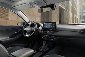 hyundai-i30-fastback-interior-0324-01