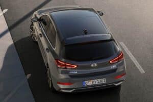 hyundai-i30-hatchback-0324-05