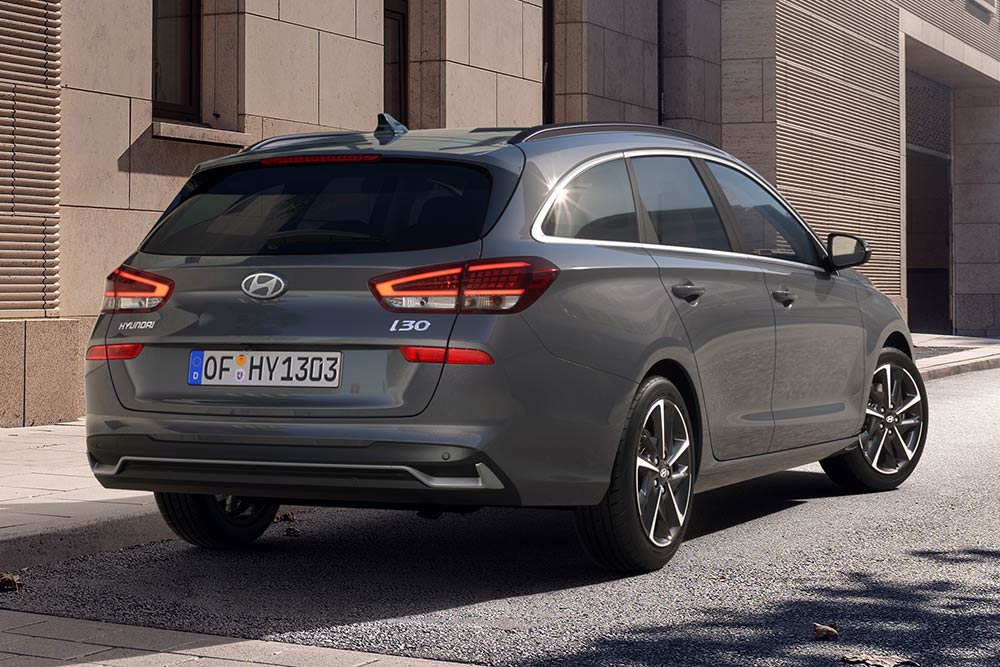 https://autogreeknews.gr/wp-content/uploads/2024/03/hyundai-i30-wagon-0324-04.jpg