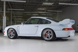 rare-japan-spec-1997-porsche-911-gt2-could-be-an-i (2)