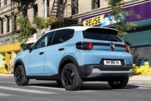 2024-Citroen-C3-3-2048×1024