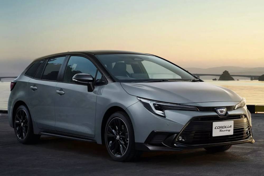 https://autogreeknews.gr/wp-content/uploads/2024/04/2024-Toyota-Corolla-Active-Sport-4-2048x1053-1.jpg