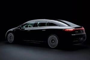 2025-Mercedes-EQS-0410-6