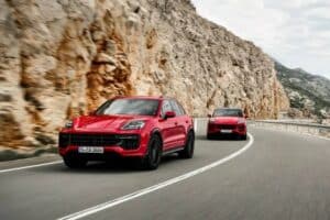 2025-Porsche-Cayenne-GTS-7-2048×1366