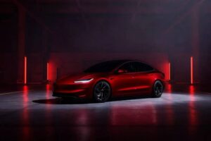 2025-Tesla-Model-3-Performance-423-922