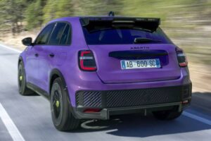 Abarth-600e-3s-2048×1152