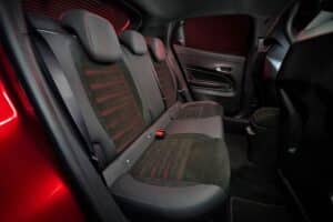 Alfa-Romeo-Milano-(5)