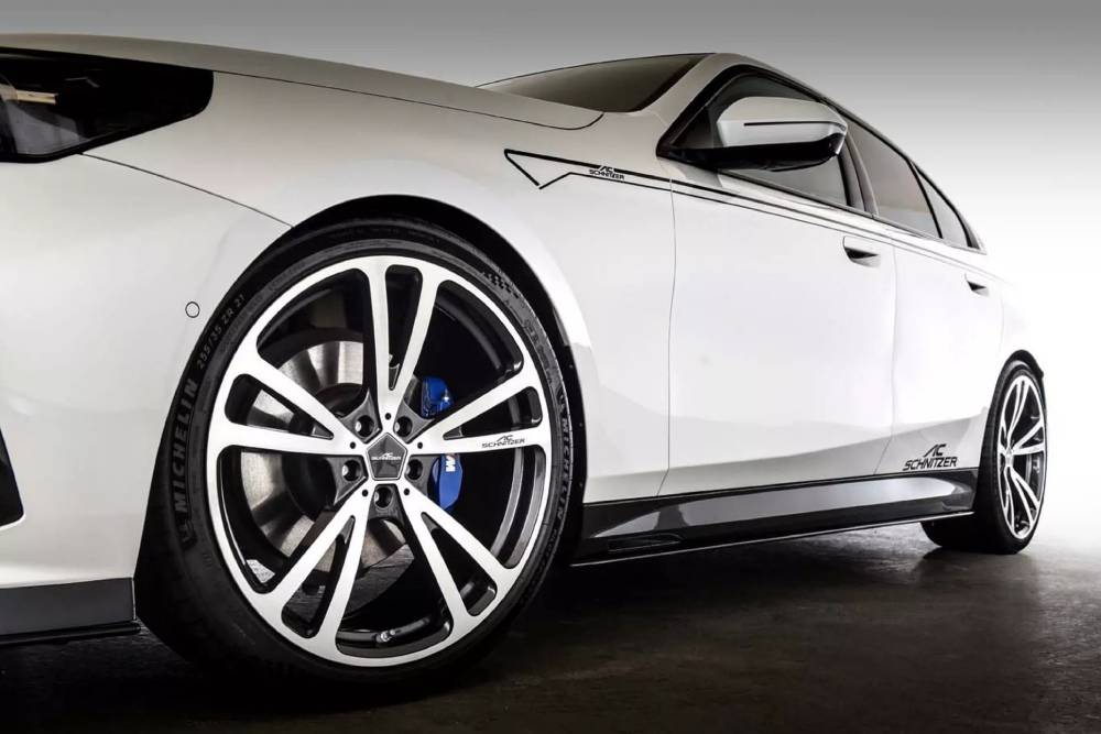 https://autogreeknews.gr/wp-content/uploads/2024/04/BMW-5-Series-G60-by-AC-Schnitzer-20-2048x1368-1.jpg