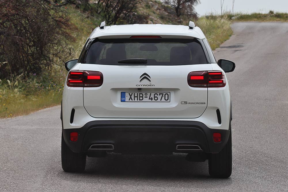 https://autogreeknews.gr/wp-content/uploads/2024/04/Citroen-C5-Aircross-1.2-Hybrid-12.jpg