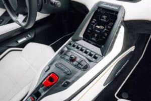 Lamborghini_Countach_LPI_800-4_auction (2)