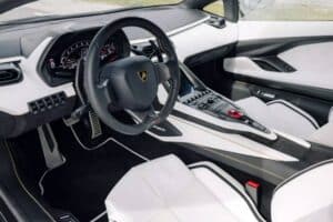 Lamborghini_Countach_LPI_800-4_auction (5)