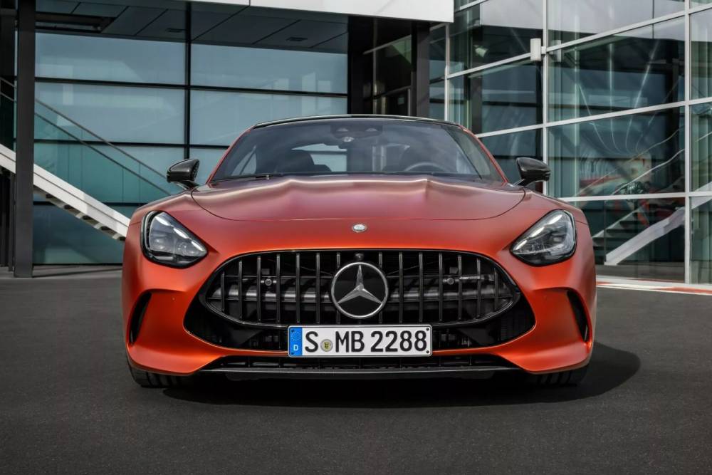 https://autogreeknews.gr/wp-content/uploads/2024/04/Mercedes-AMG-GT-63-S-E-Performance-17-2048x1366-1.jpg