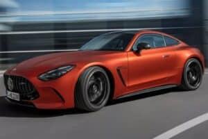 Mercedes-AMG-GT-63-S-E-Performance-3s-2048×1152