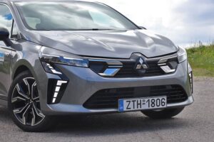 Mitsubishi-Colt-Hybrid-(10)