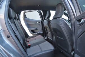 Mitsubishi-Colt-Hybrid-(14)