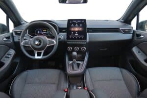 Mitsubishi-Colt-Hybrid-(19)