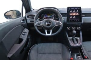 Mitsubishi-Colt-Hybrid-(20)