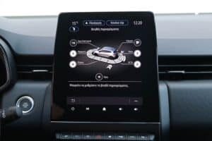 Mitsubishi-Colt-Hybrid-(27)