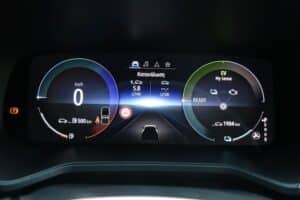 Mitsubishi-Colt-Hybrid-(29)