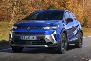 New-Renault-Captur-E-Tech-Hybrid—Esprit-Alpine-version_012