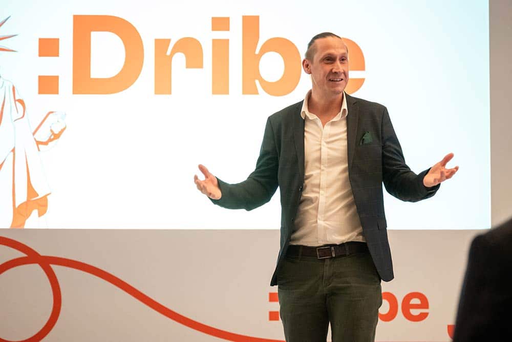 https://autogreeknews.gr/wp-content/uploads/2024/04/Niels-Kiel-Nielsen-Marketing-Director-of-Dribe-Denmark.jpg