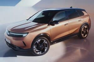 Opel-Grandland-2024-(9)