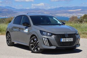 Peugeot-208-1.2 Hybrid