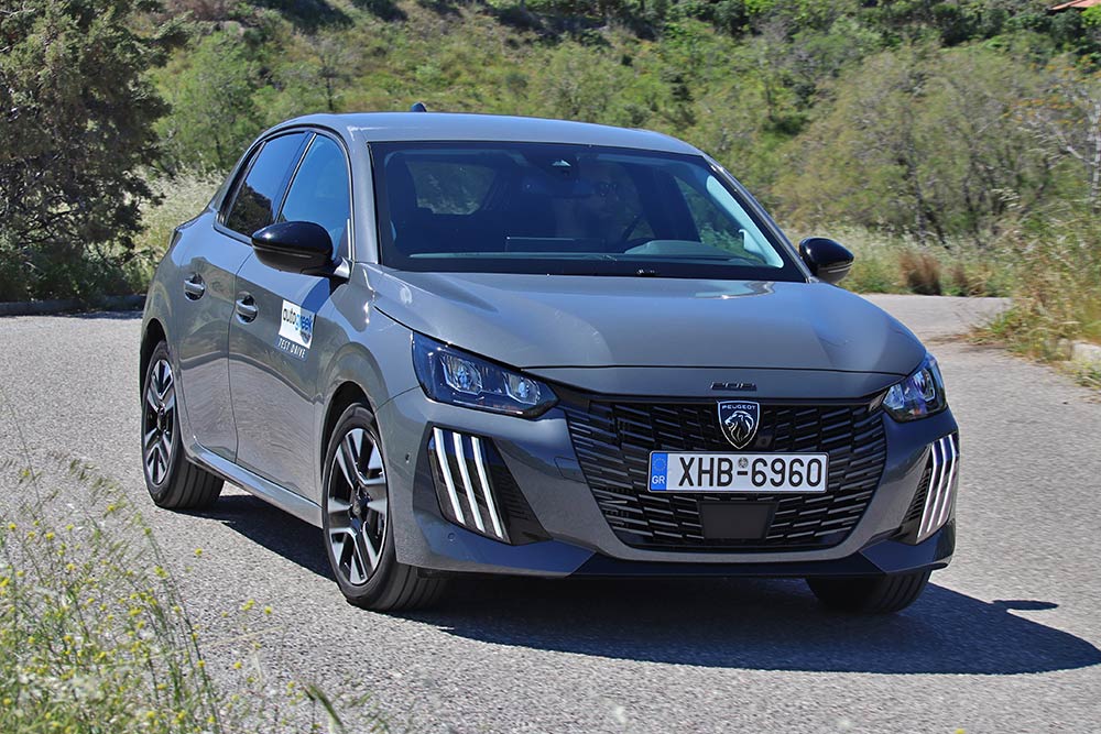 https://autogreeknews.gr/wp-content/uploads/2024/04/Peugeot-208-1.2-Hybrid-9.jpg