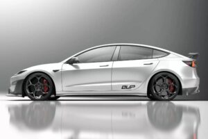 Tesla-Model-3-Unplugged-15