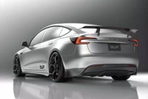 Tesla-Model-3-Unplugged-16