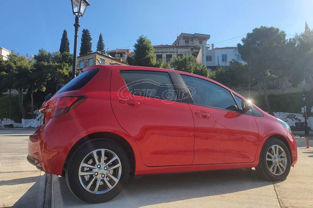 https://autogreeknews.gr/wp-content/uploads/2024/04/Toyota-Yaris-2016-metax-7.jpg
