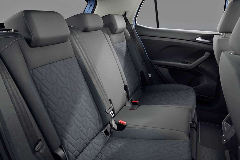 https://autogreeknews.gr/wp-content/uploads/2024/04/VW-T-Cross-2024-rear-seat.jpg