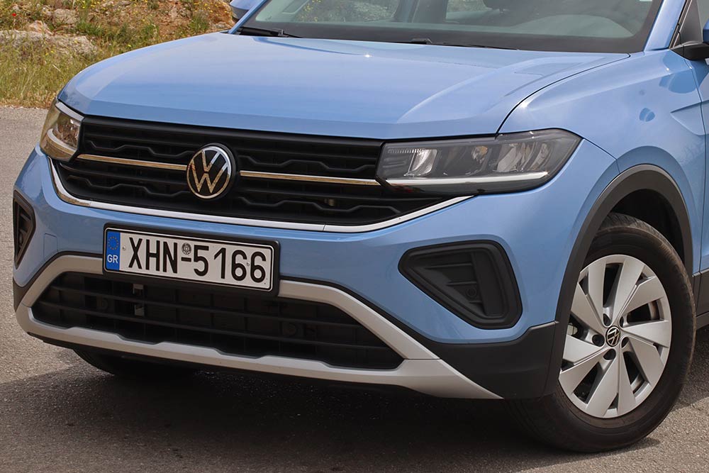 https://autogreeknews.gr/wp-content/uploads/2024/04/VW-T-Cross-FL-1.0-TSI-DSG-11.jpg